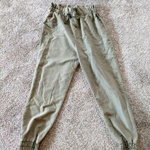 GIRLS Olive pants